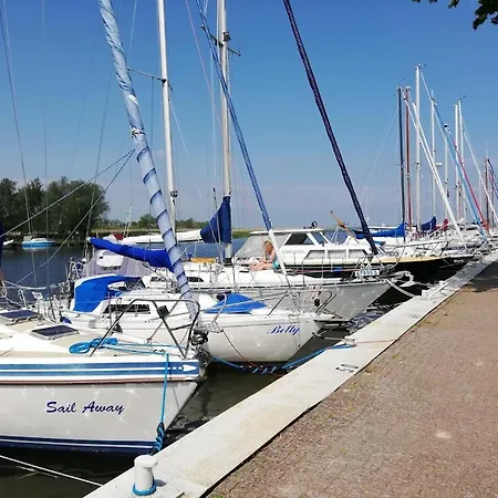 샬레 Luettjes Hus Hinterm Deich